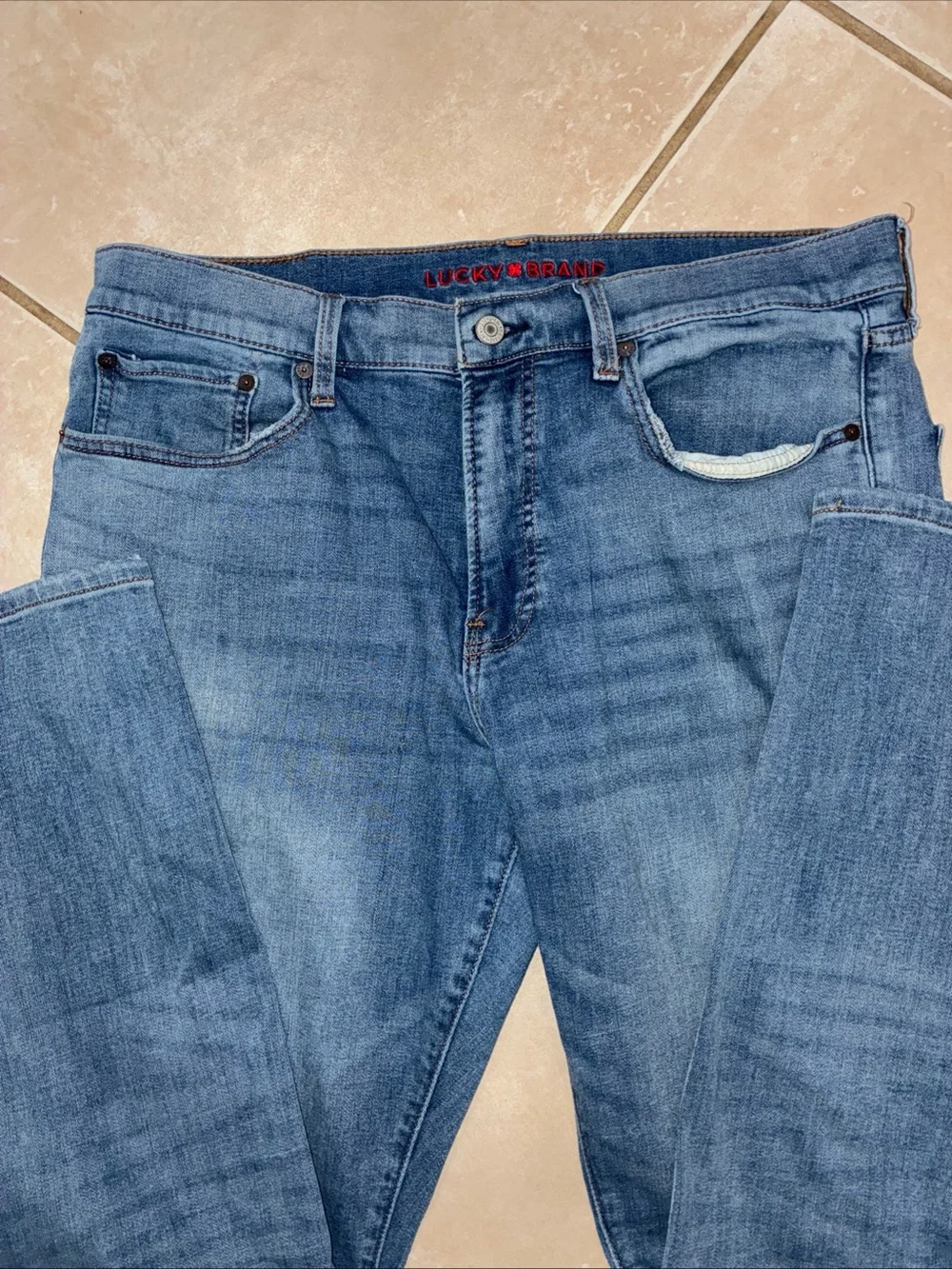 Lucky Brand 410 Athletic Straight  Jeans Mens 34 Blue Dark Wash Stretch Denim